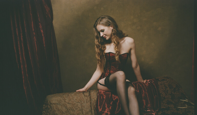 Berlin boudoir photographer: meet Saulė of Mirage Boudoir