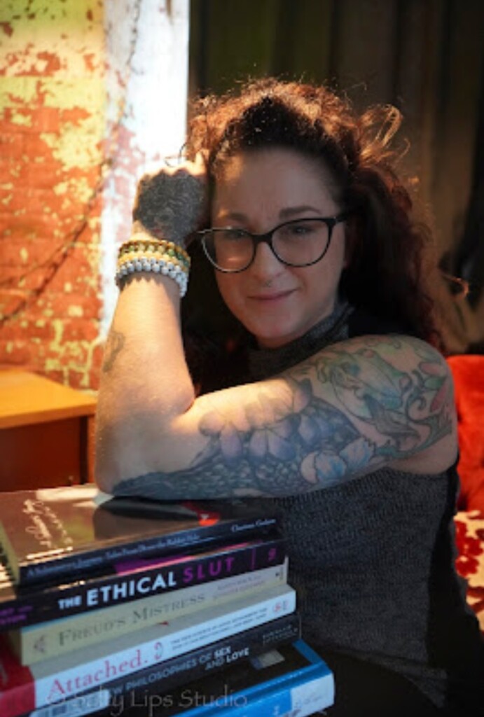 Meet sex & relationship coach: Lauren Goyette