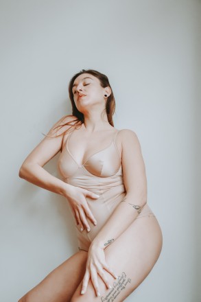 Sex educator and performer, Atena Martelloni: lingerie shot