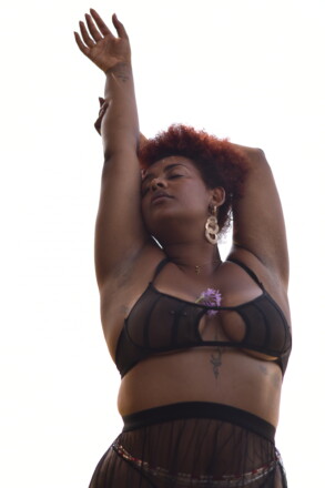 Erotic empowerment photography by Knotty Experience