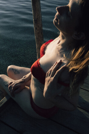 Meet Pro Domme & Kinky Model: Monstresse Nepha