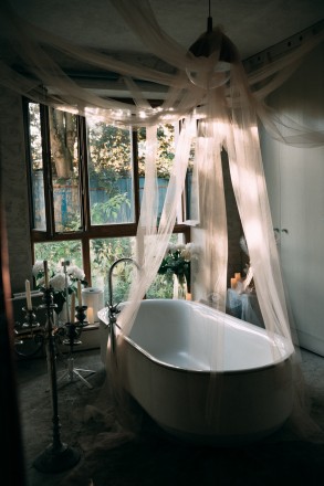Salon des Plaisirs: What Happens When We Allow Ourselves to Simply Receive photo 8