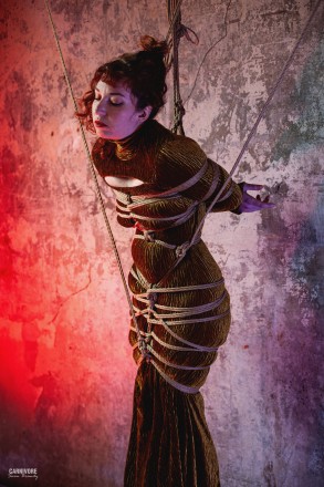Saara Rei - rope practitioner and performance artist in berlin