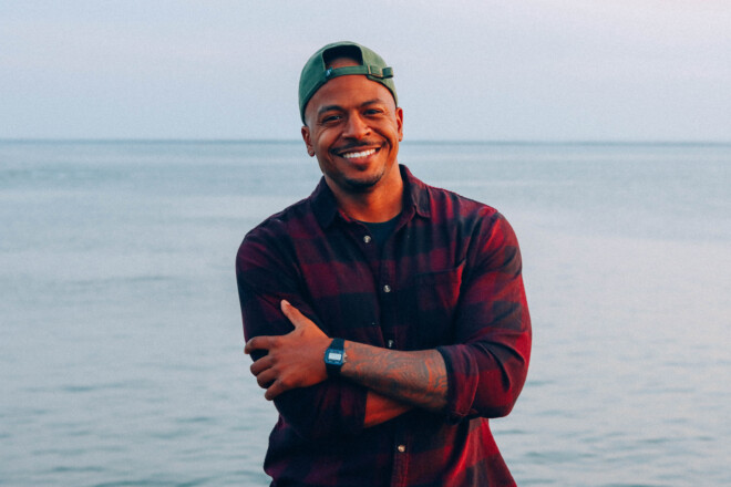 Meet Intimacy Photographer & Facilitator: Aaron Lawrence