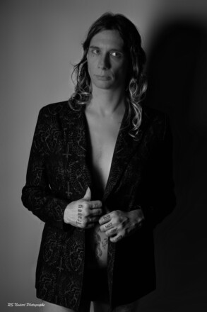 Meet Pro Domme & Kinky Model: Monstresse Nepha