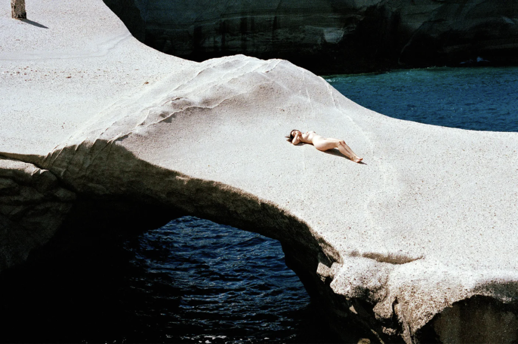 6 erotic photography series by women