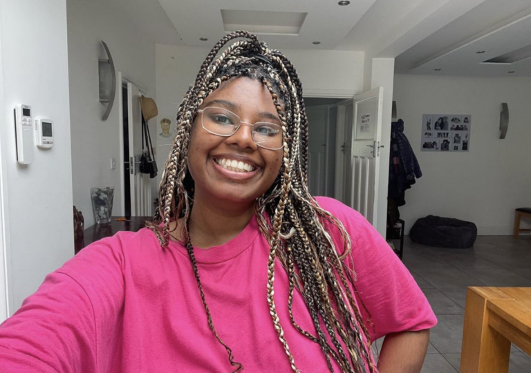Meet sex-positive virtual assistant: Admin by Amari