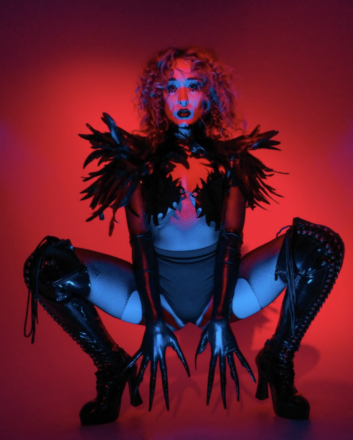 Meet GG Sauvage: LA’s Sex Writer, Sugar Goddess, and Sensual Artist