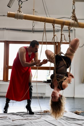 Suspended in time: my shibari experience with Roja in Berlin photo 4