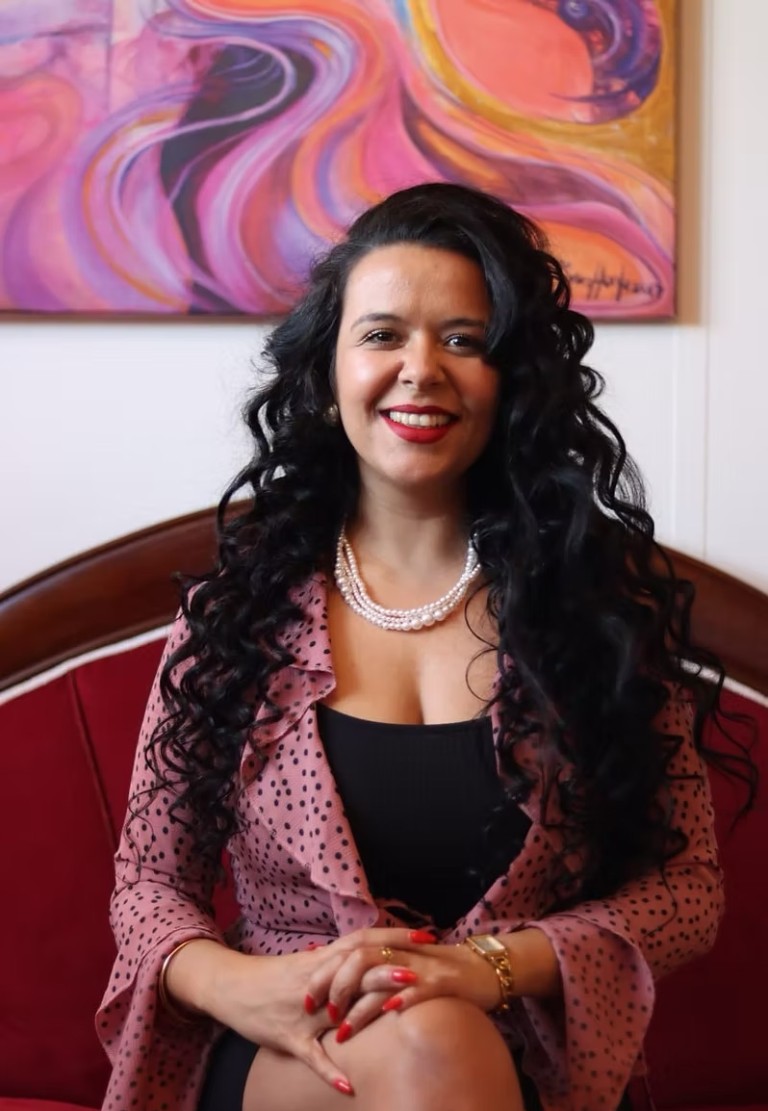 Lisbon tantra facilitator and femininity coach: Meet Bhogananda