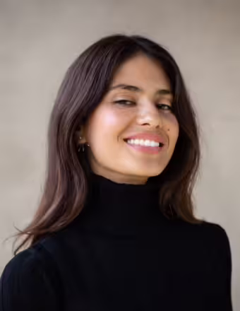 Somatic sex and intimacy coach Simone Farschi offering bodywork and pleasure sessions in Nevada City