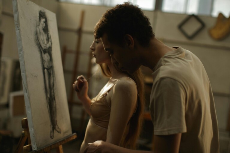 How to introduce erotic art into your relationships