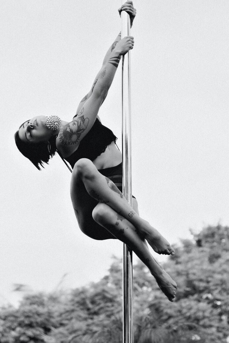 10 things it takes to be a stripper