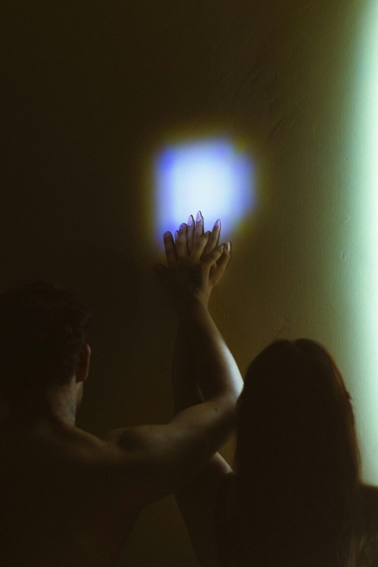 Book a kink introduction session for couples on Sensuali