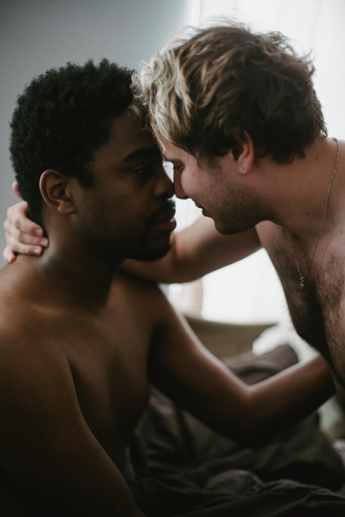 Attachment styles in gay dating: Why you text like that