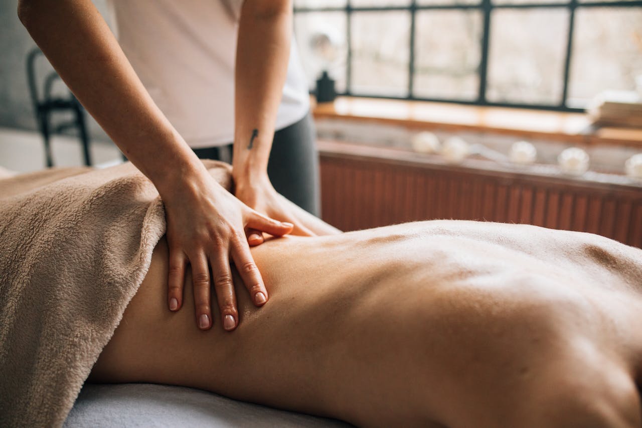 Book a massage therapist in Los Angeles