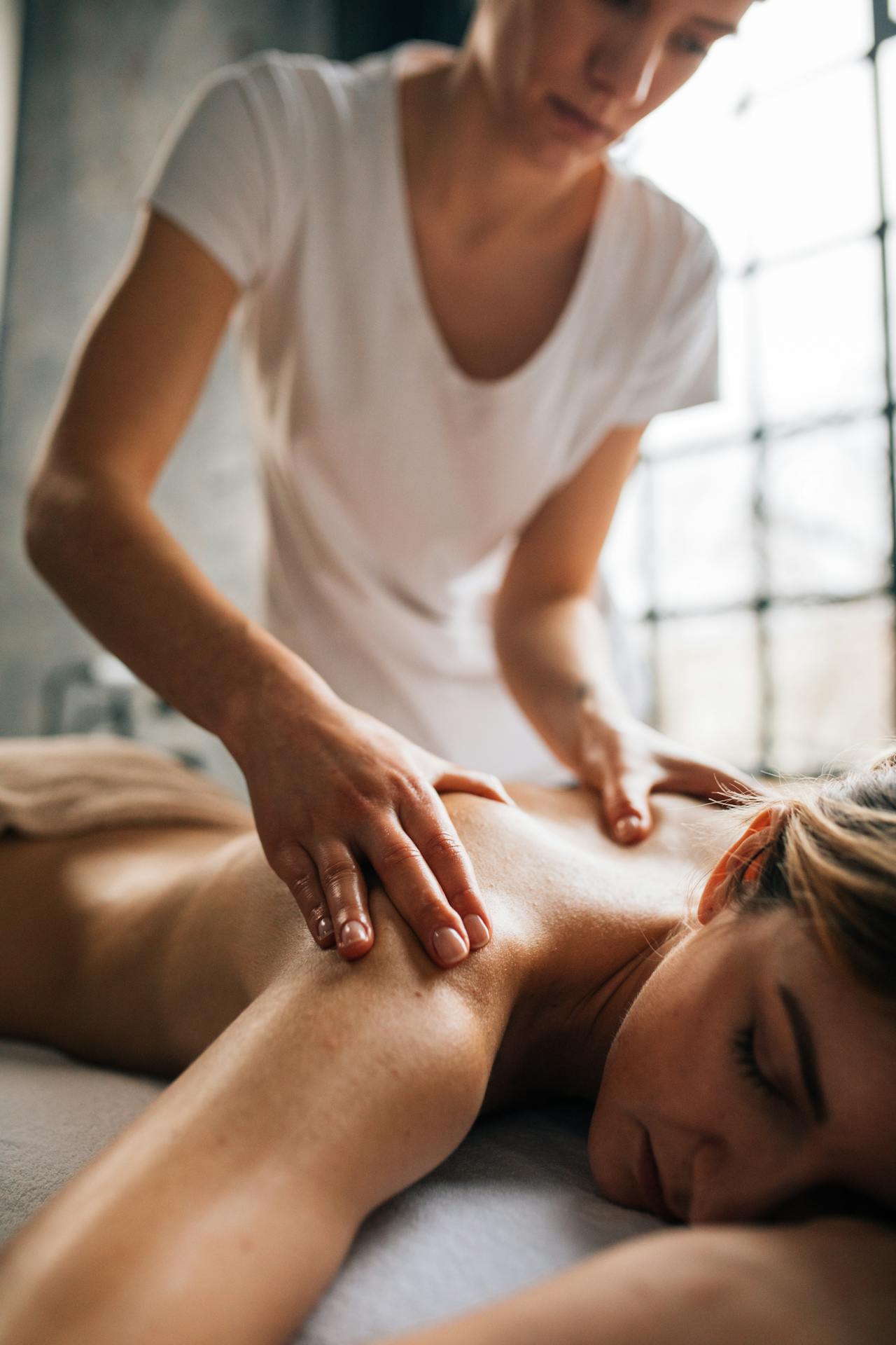 Erotic massage etiquette: boundaries, consent and respect