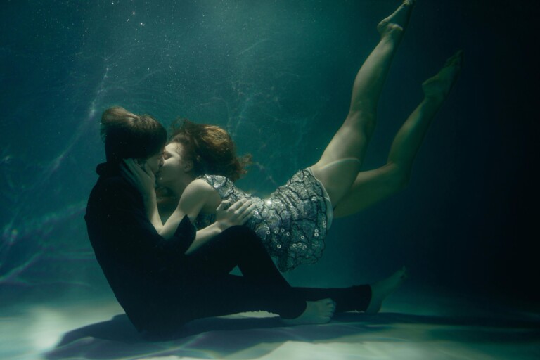 5 Ways to Spice Up Your Kissing Game