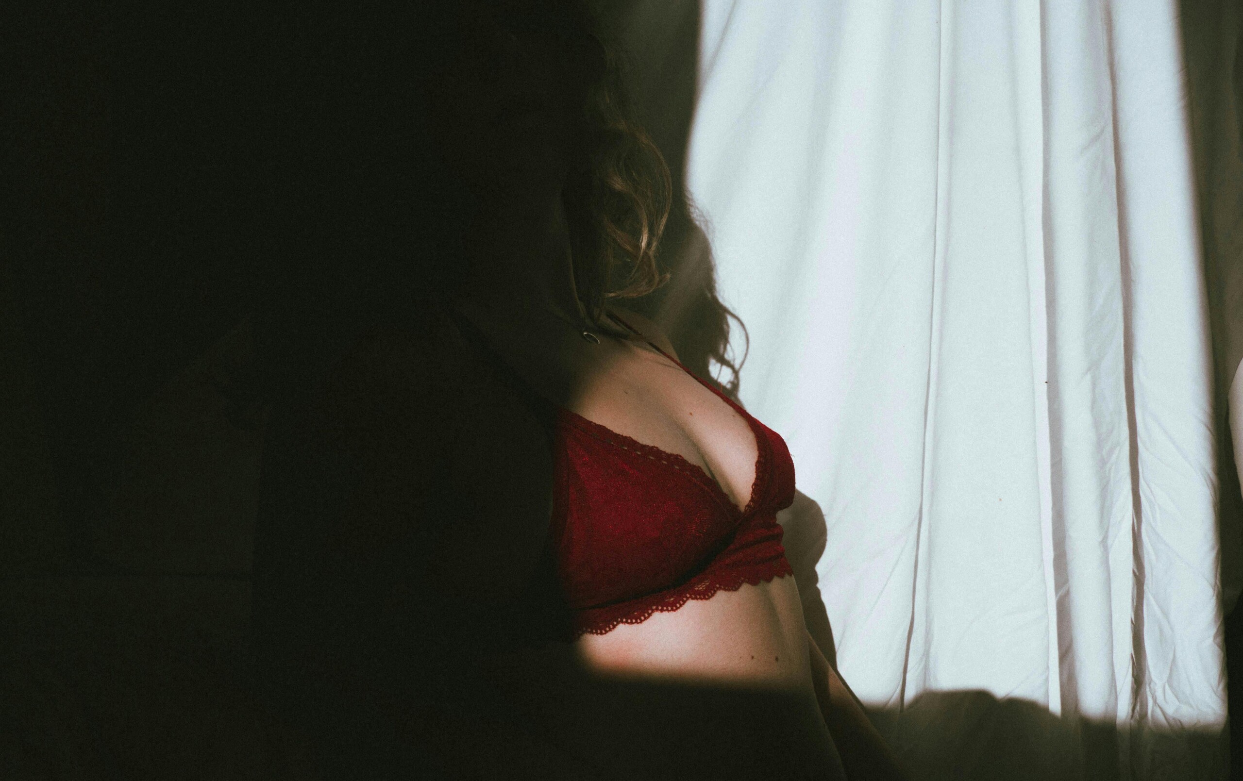 Mommy Knows Best: a Mommy-Domme BDSM tale