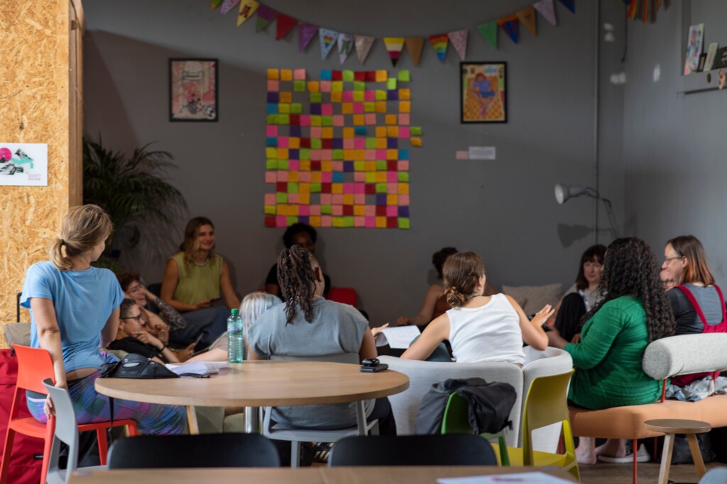 Self Pleasure Club: workshops in pleasure education and conscious sexuality. 